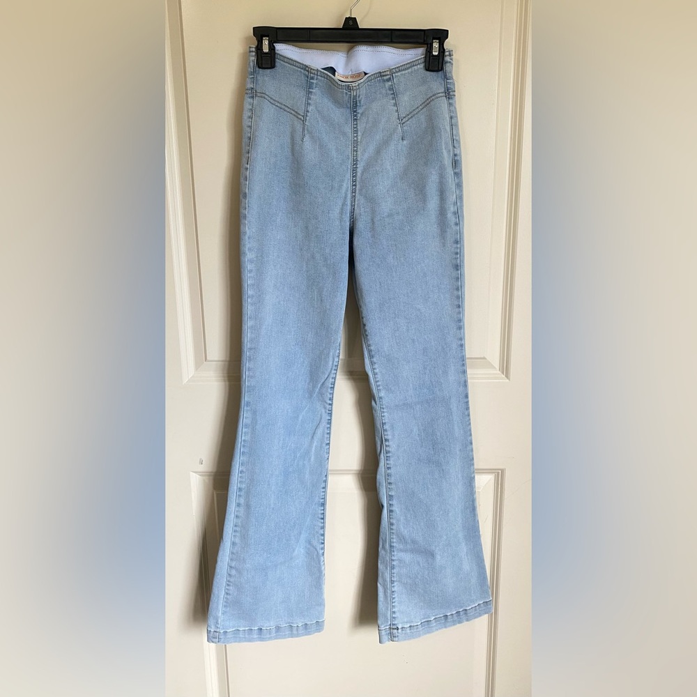 High waisted jeans